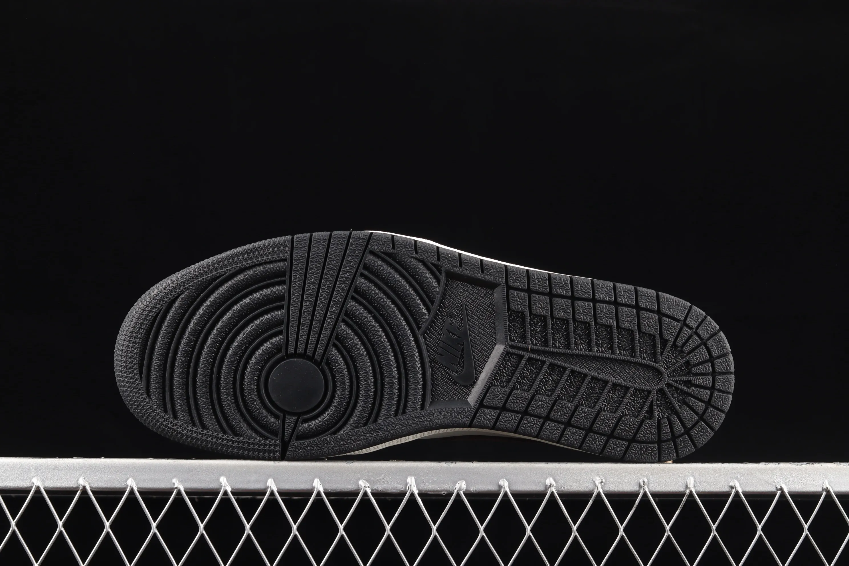 All categories Air Jordan Jordan series basketball shoes Air Jordan 1 Low G version pure original Air Jordan 1 Low AJ1 Joe 1 white brown low-top cultural leisure sports sneakers DC6991-200
